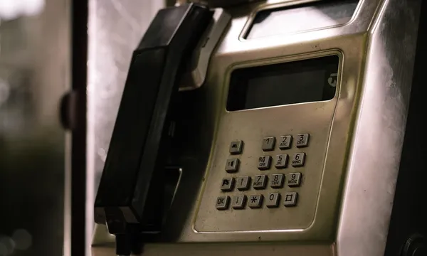 Dlaczego warto nosić telefon w etui?